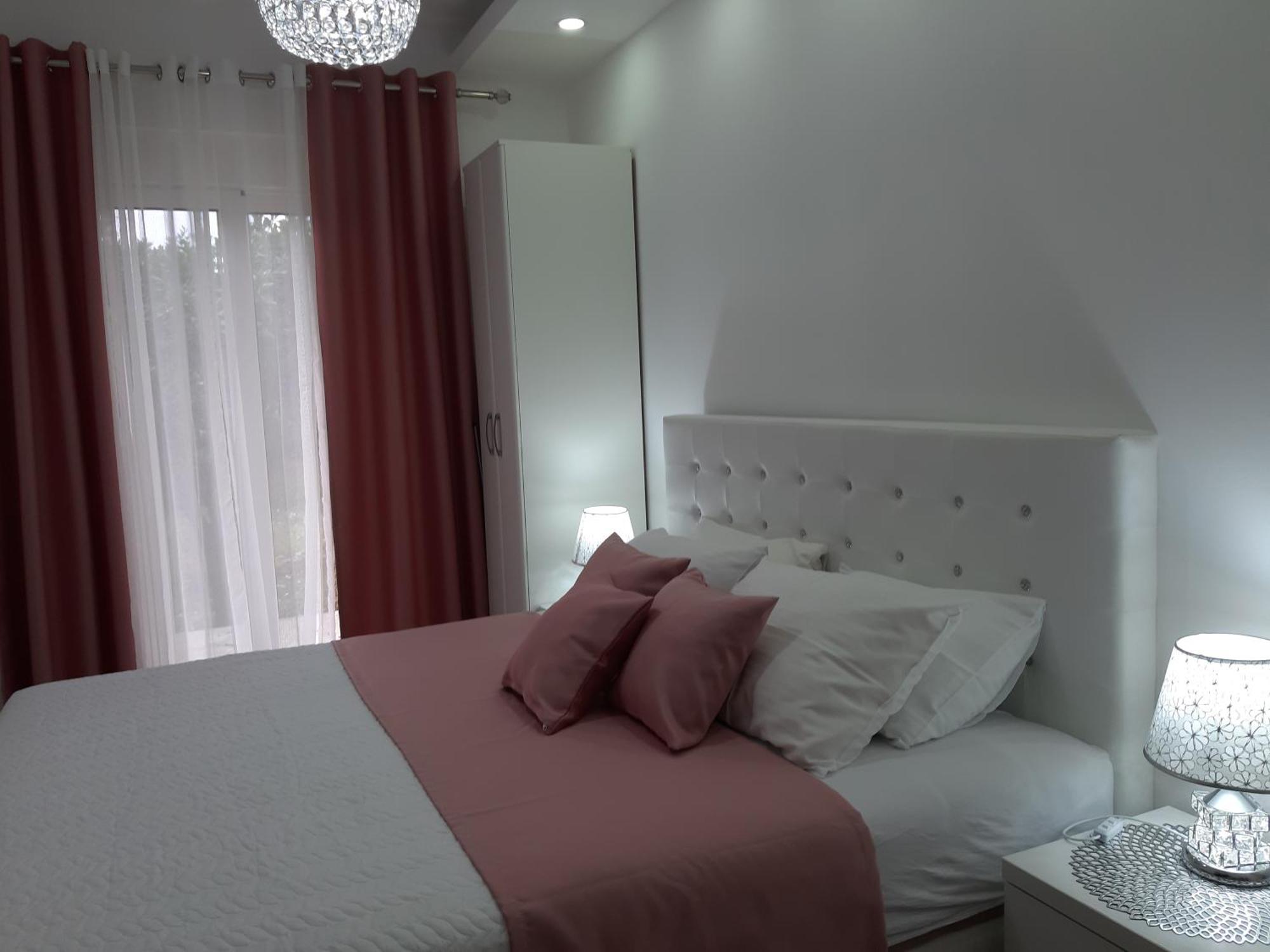 Apartments Pepdjonovic Улцин Стая снимка