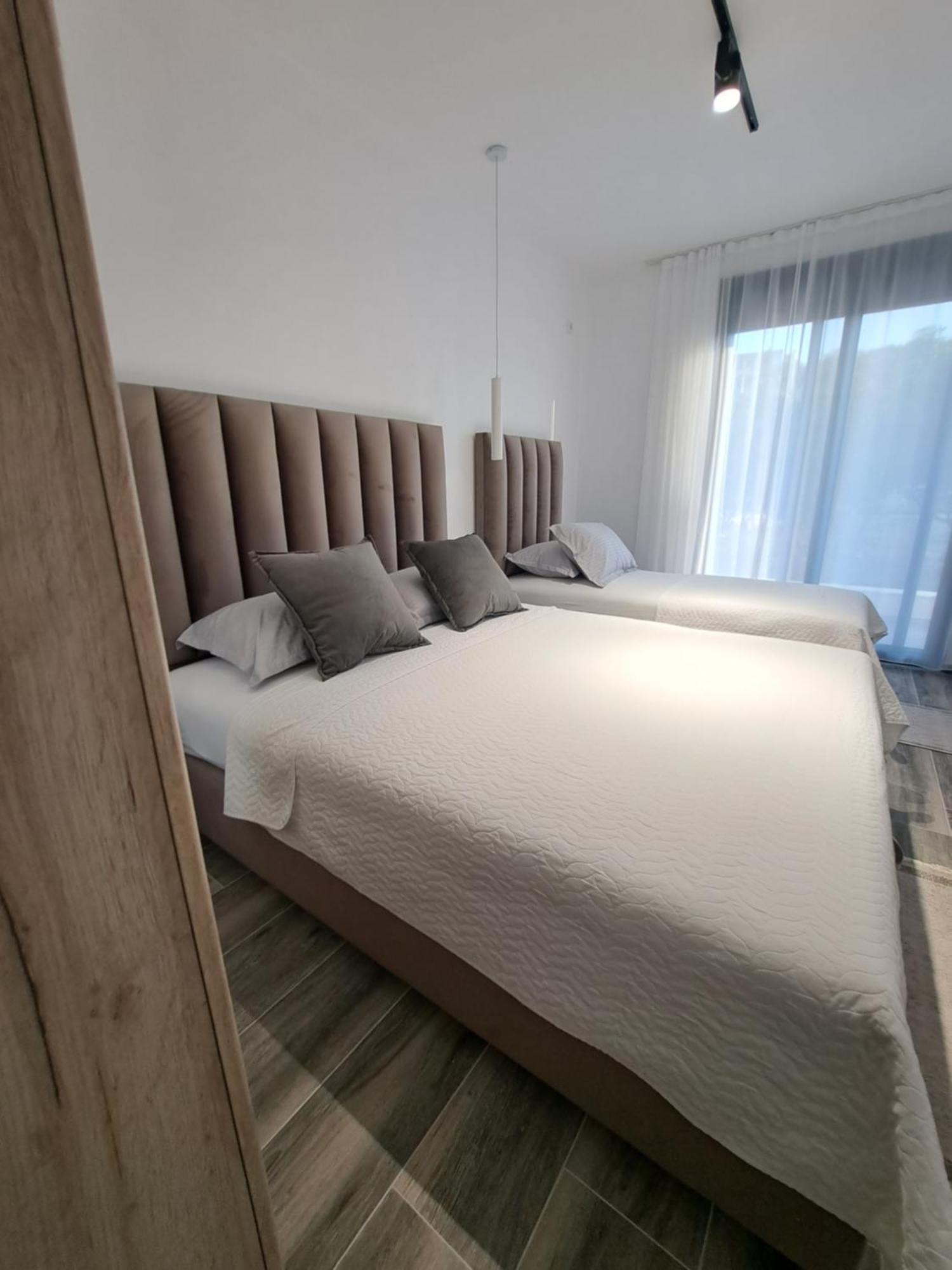 Apartments Pepdjonovic Улцин Екстериор снимка